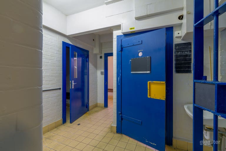  Celle di Polizia nel Vecchio Tribunale 