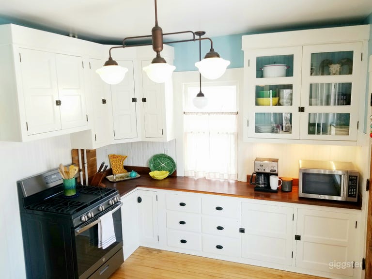  Classic American Foursquare  