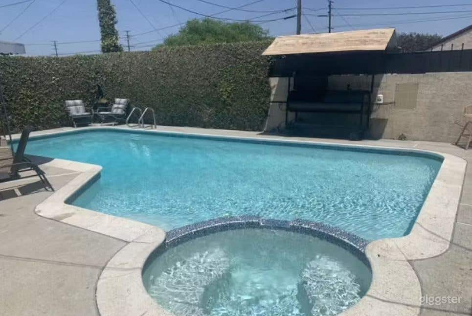 Amazing Pool for Events and Production Rentals Photo 3