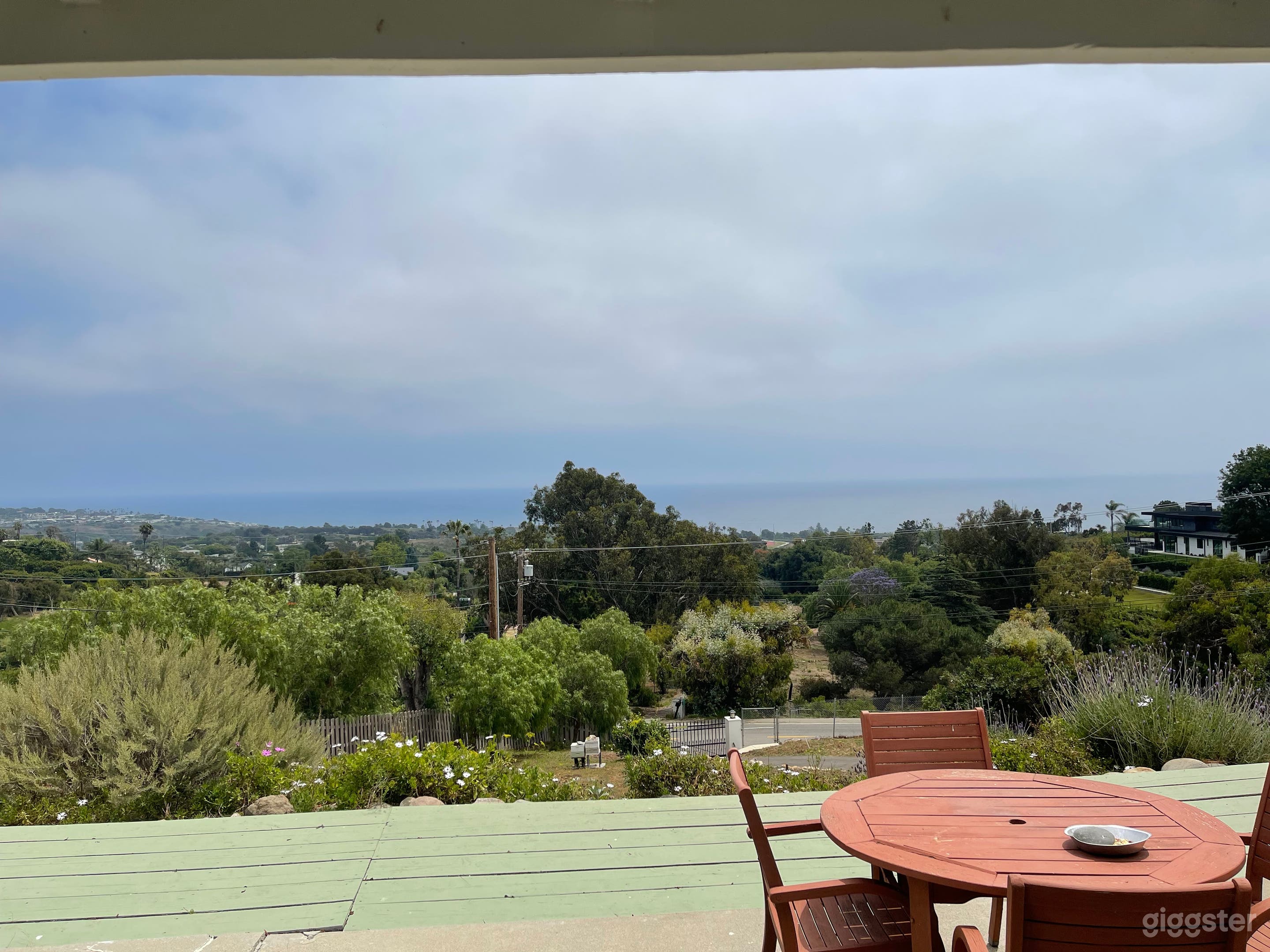 House with Ocean View in Malibu Photo 3