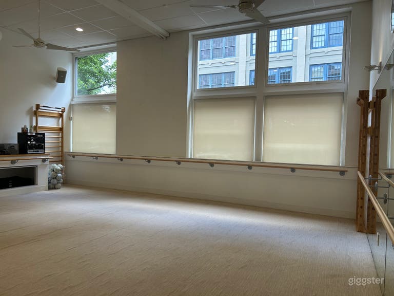  Pearl District Studio Space with Large Windows 