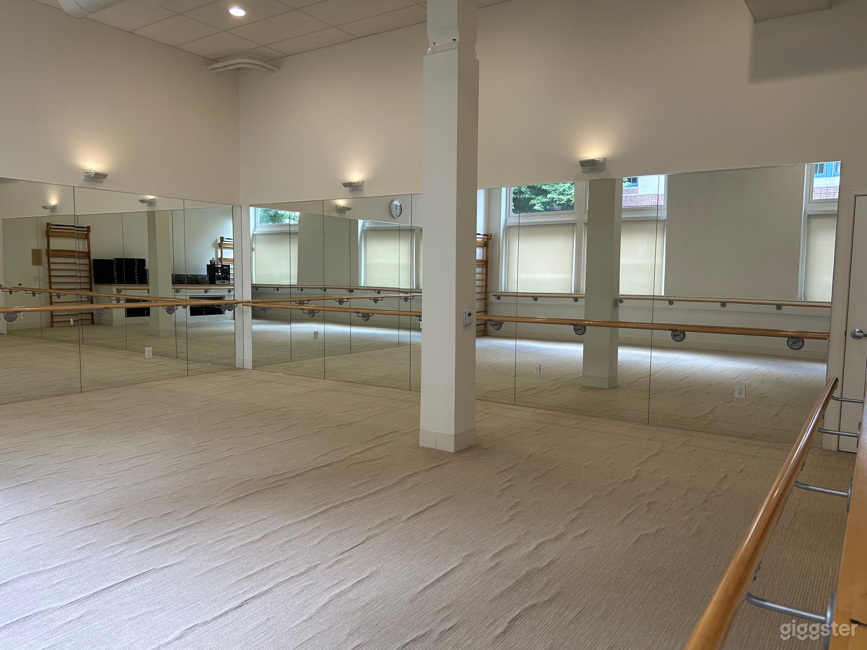 Pearl District Studio Space with Large Windows Photo 2