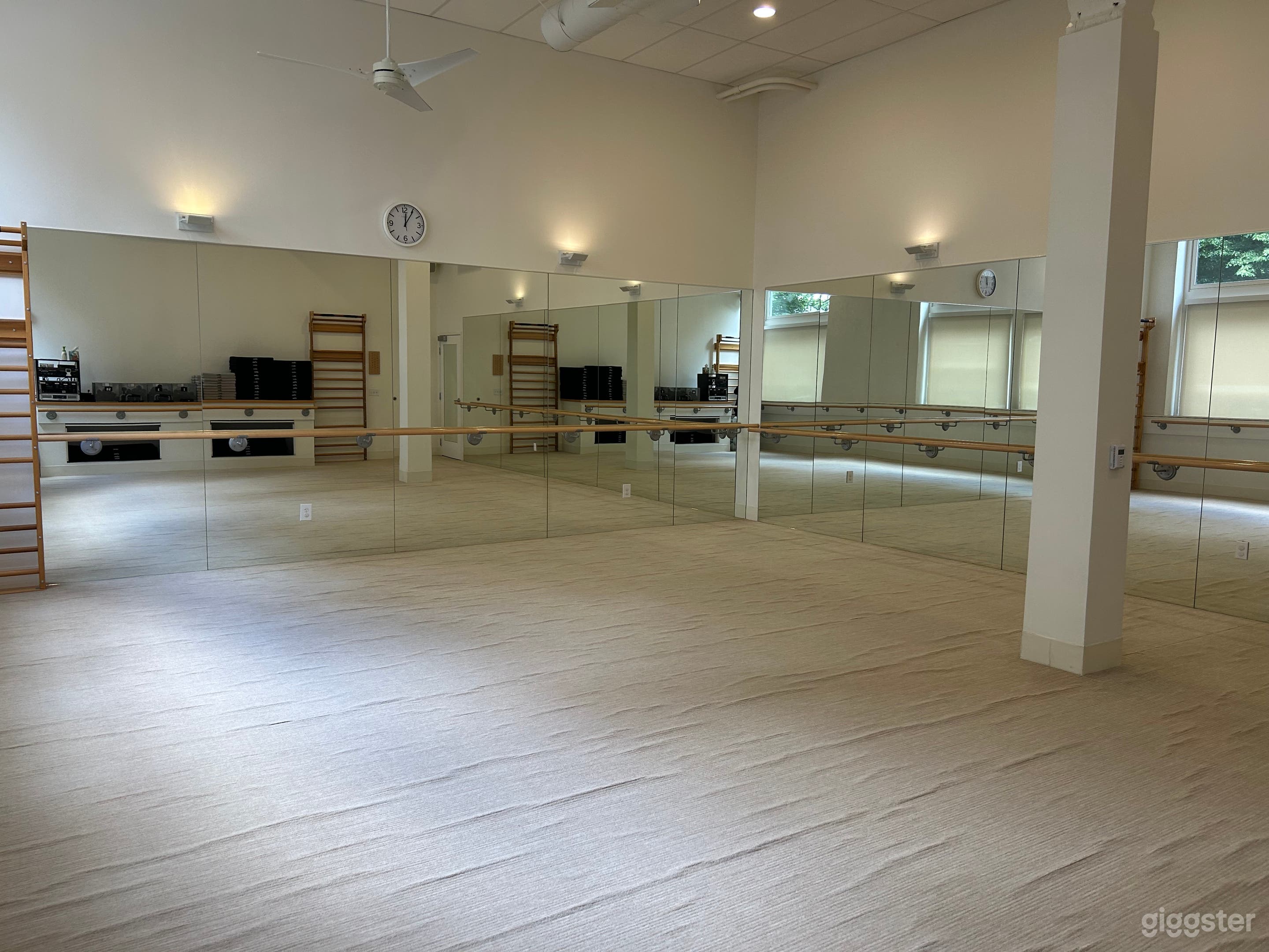 Pearl District Studio Space with Large Windows Photo 1