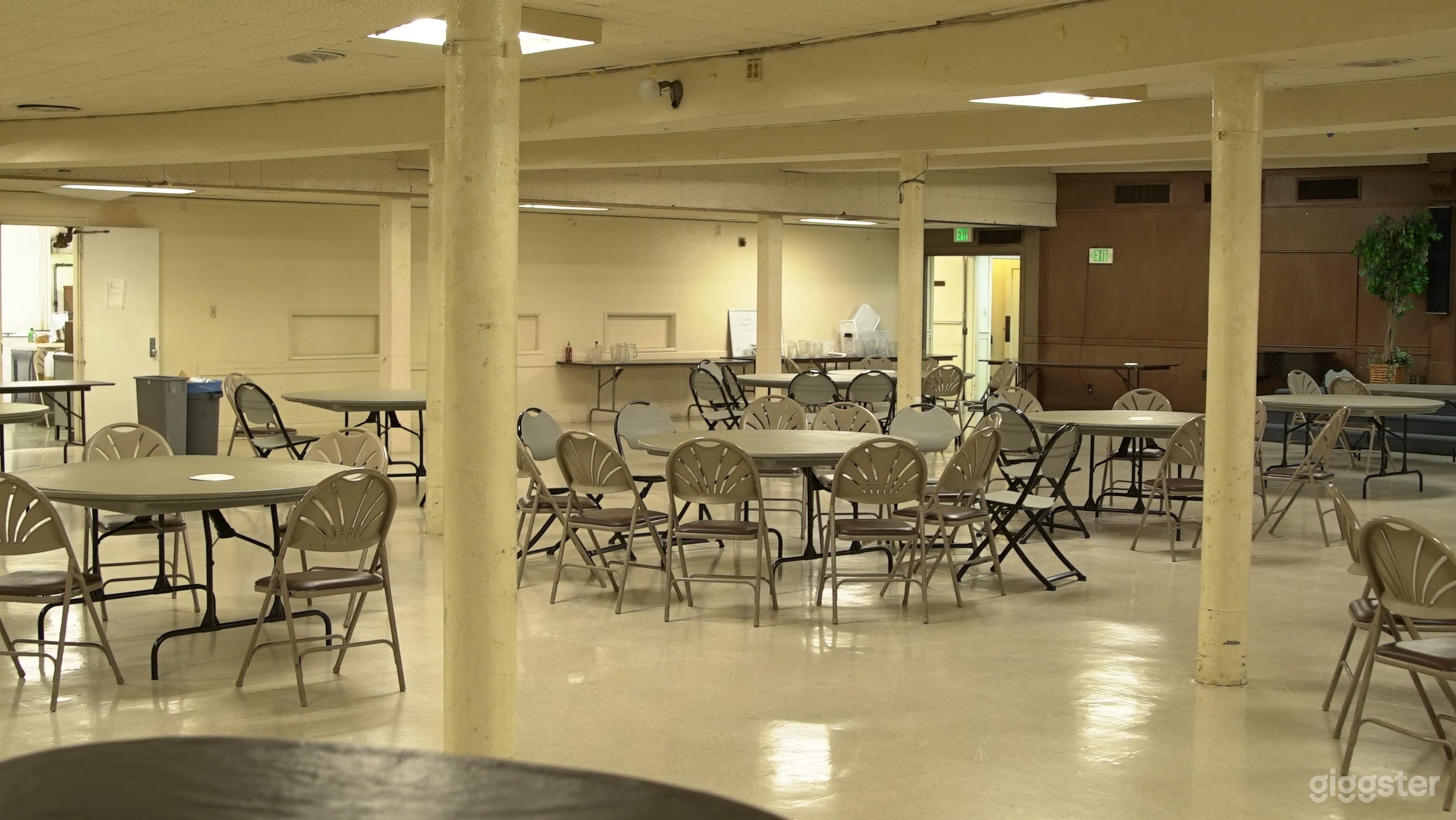 Pillared Event Hall - Hollywood Photo 2