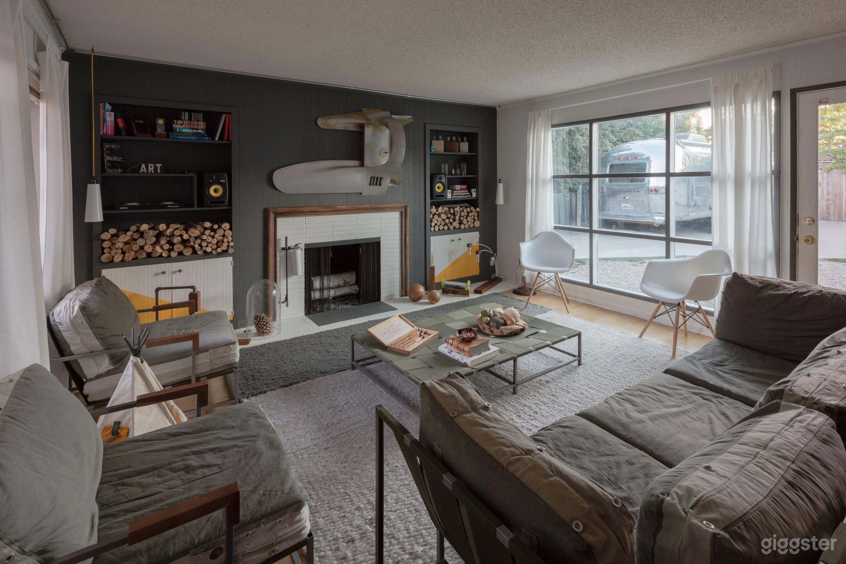 Unique Home with Unique Furniture and Airstream Photo 1