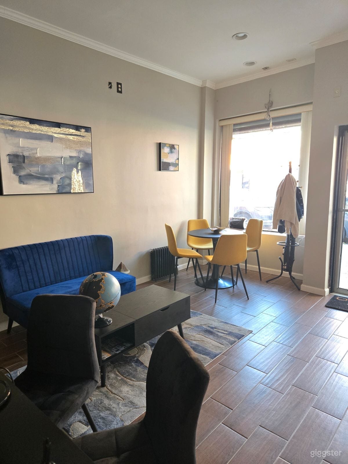 Modern Office & Flex Space Photo 1