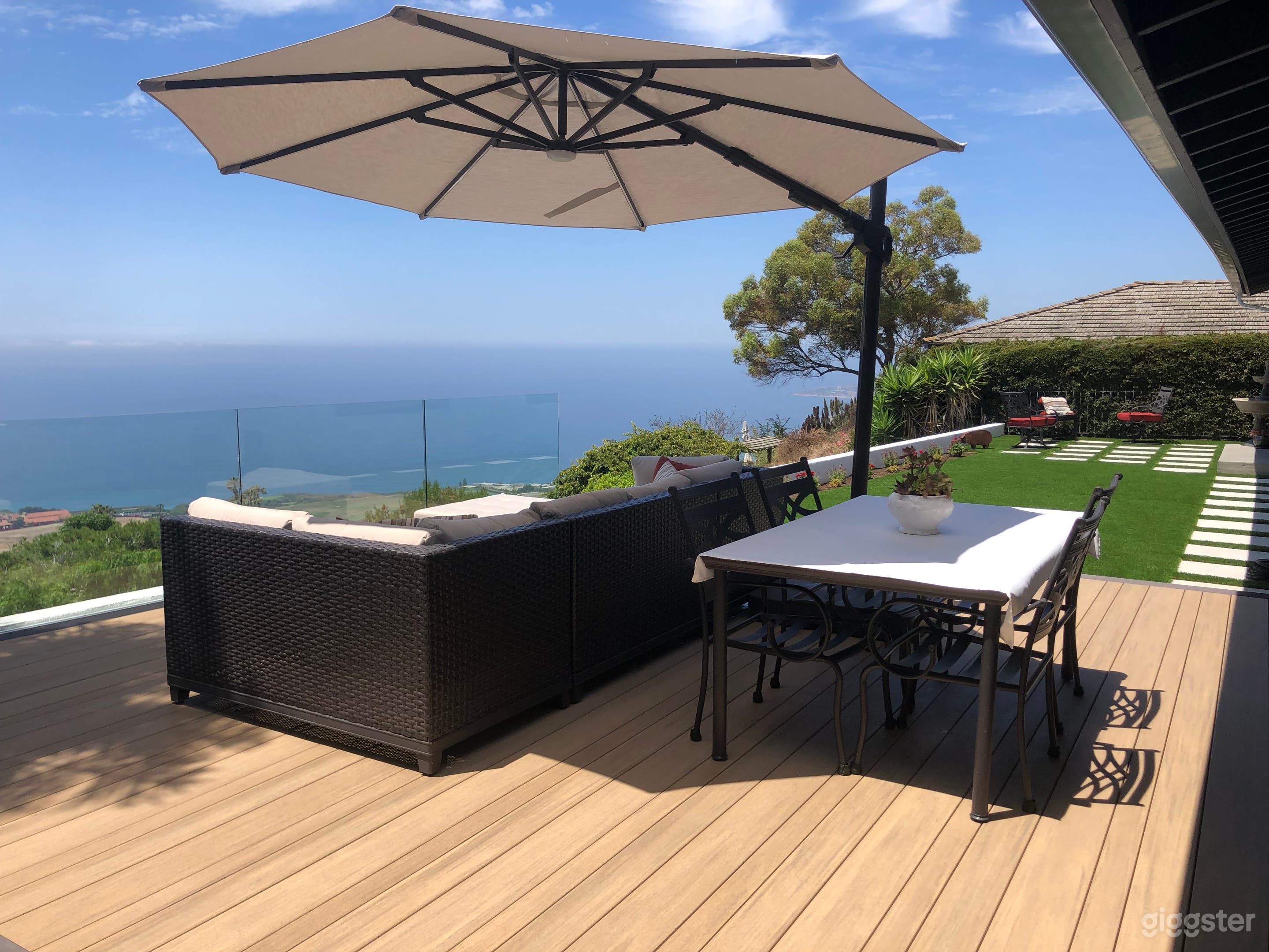Rear Timbertech composite Deck with 180° view of Catalina Island, Trump National Golf Course, Terranea Resort.