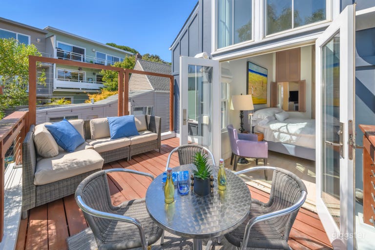  Architectural Luxury w/ Views, Walkable & Central 