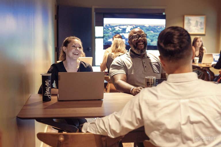  Stylish Meeting Boardroom and Covered Patio 