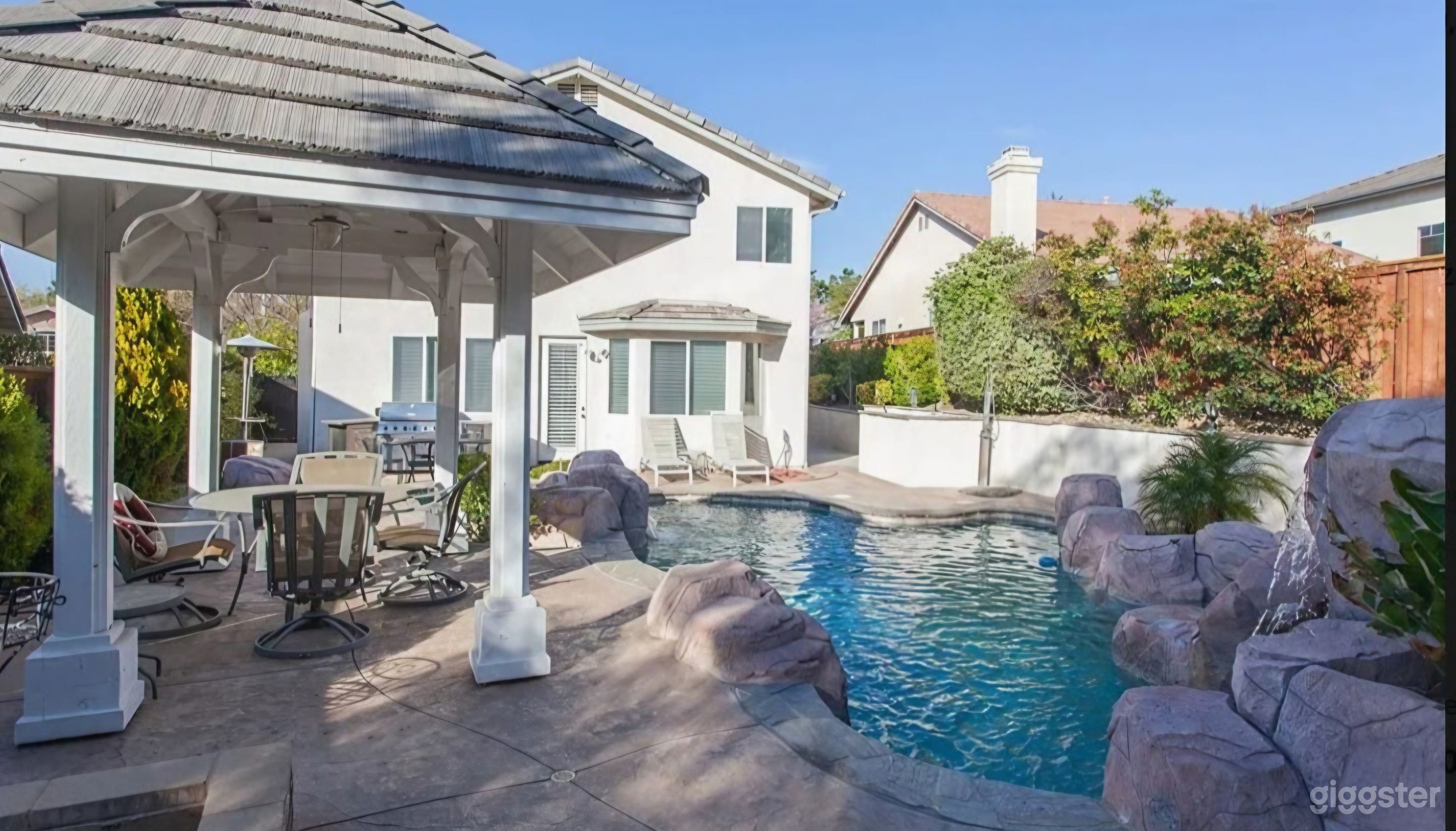 Beautiful Private Pool Waterfalls &amp; LED Lighting Photo 3