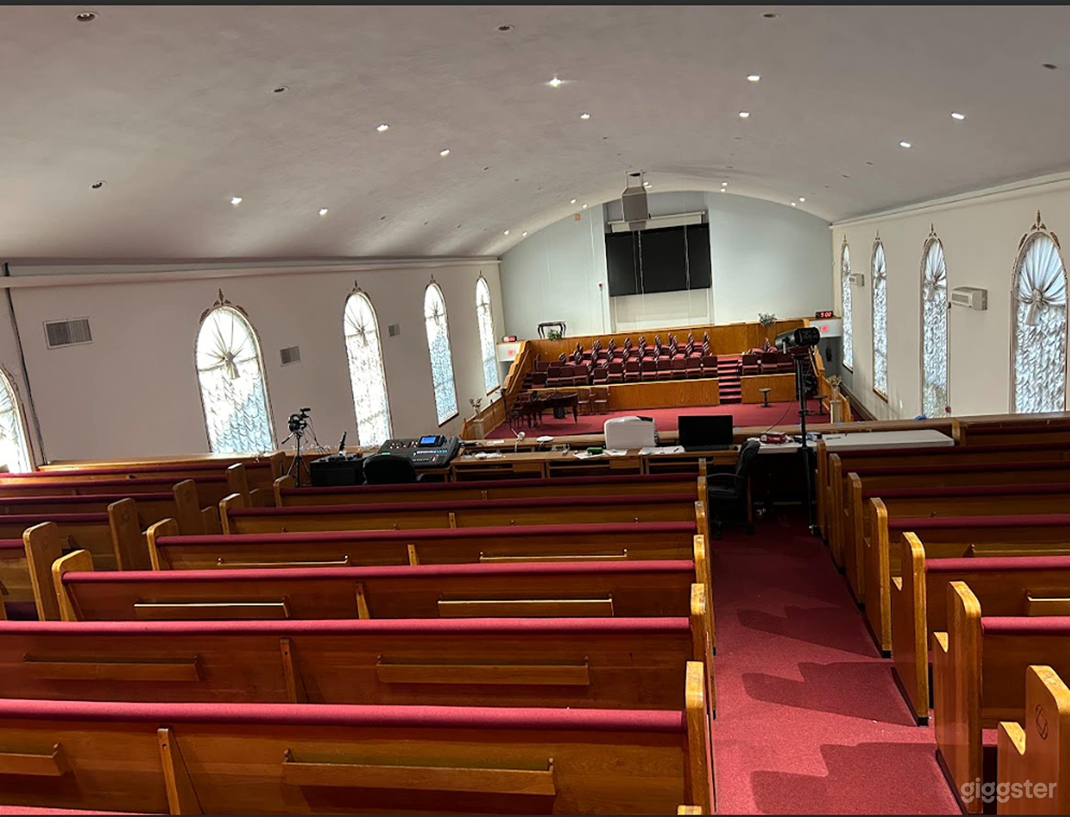Historic Church: Unique Performing Arts Venue Photo 2