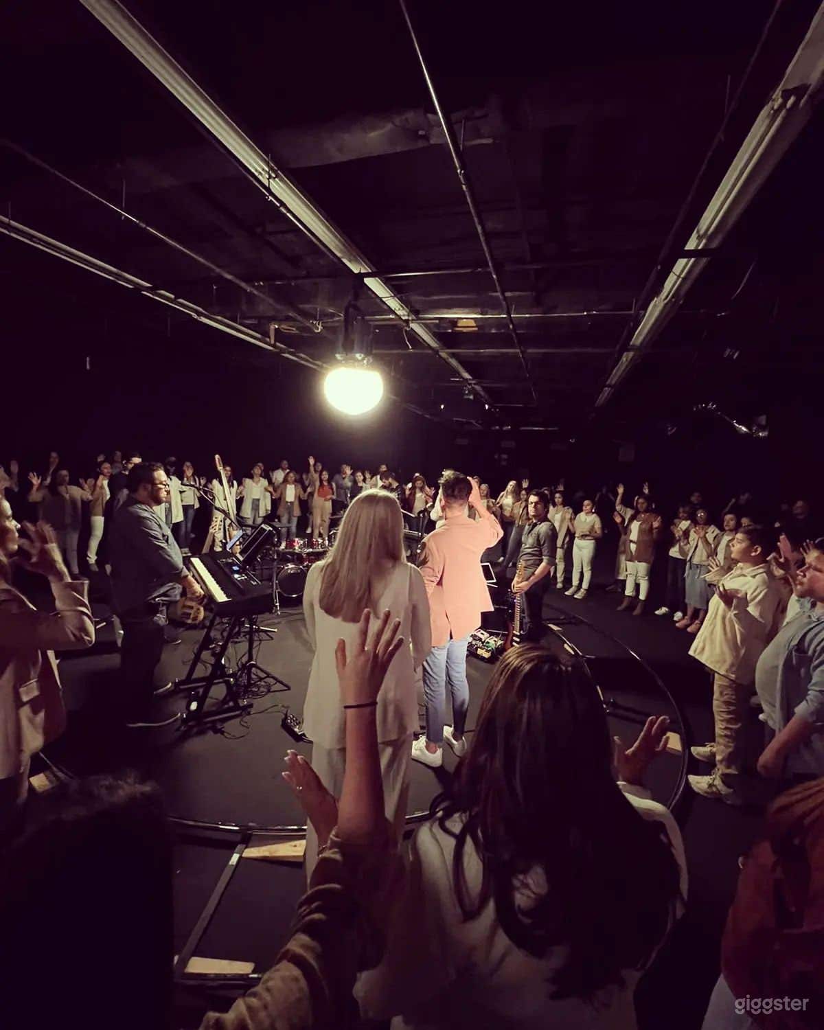 Stage F - Blackout Stage Photo 4