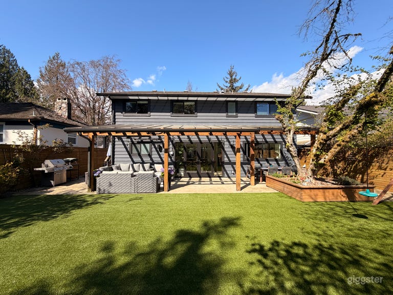  La Casa Familiar de Concepto Abierto en North Van 