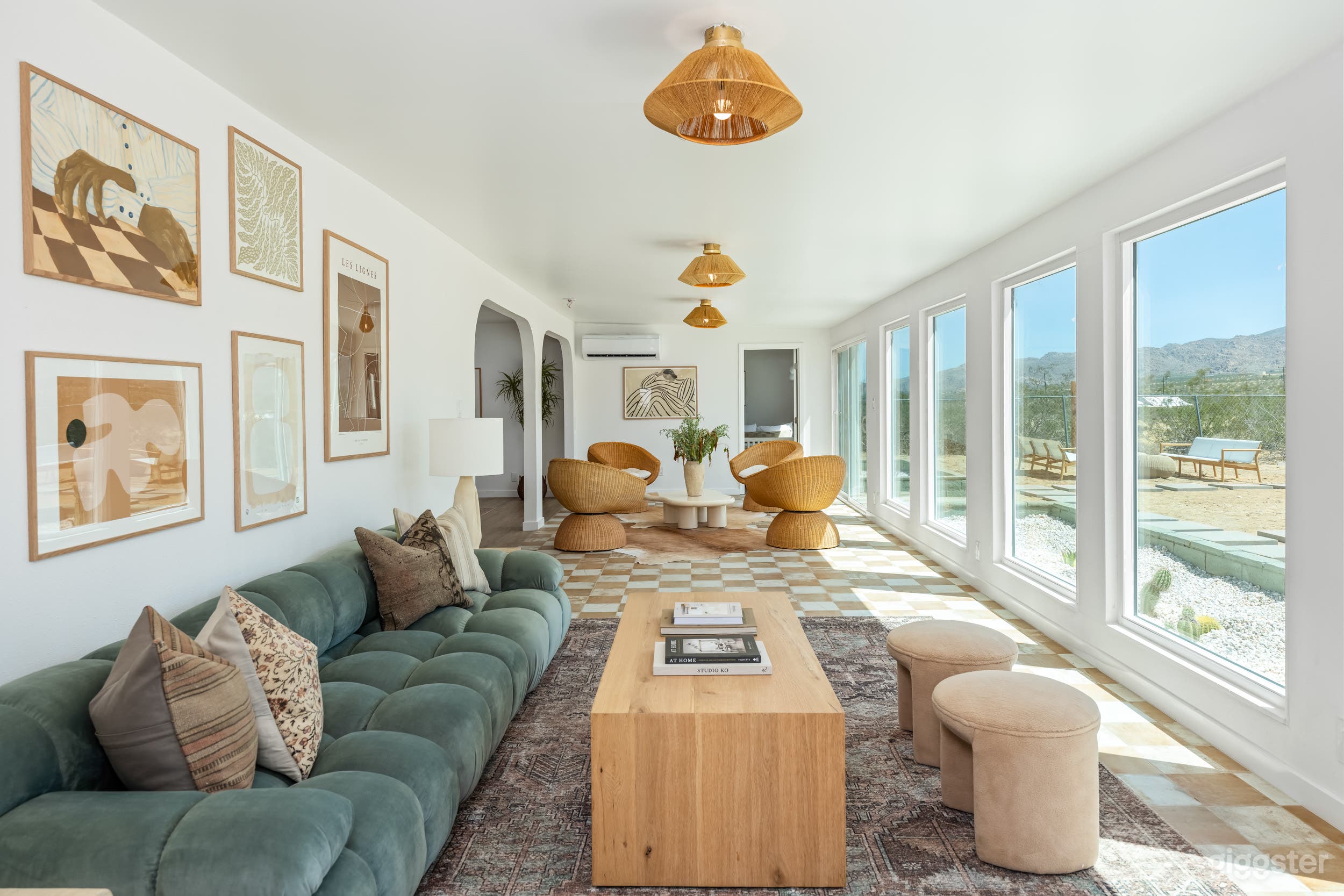 Moonstone Bungalow: Amenity-Packed Group Retreats Photo 3