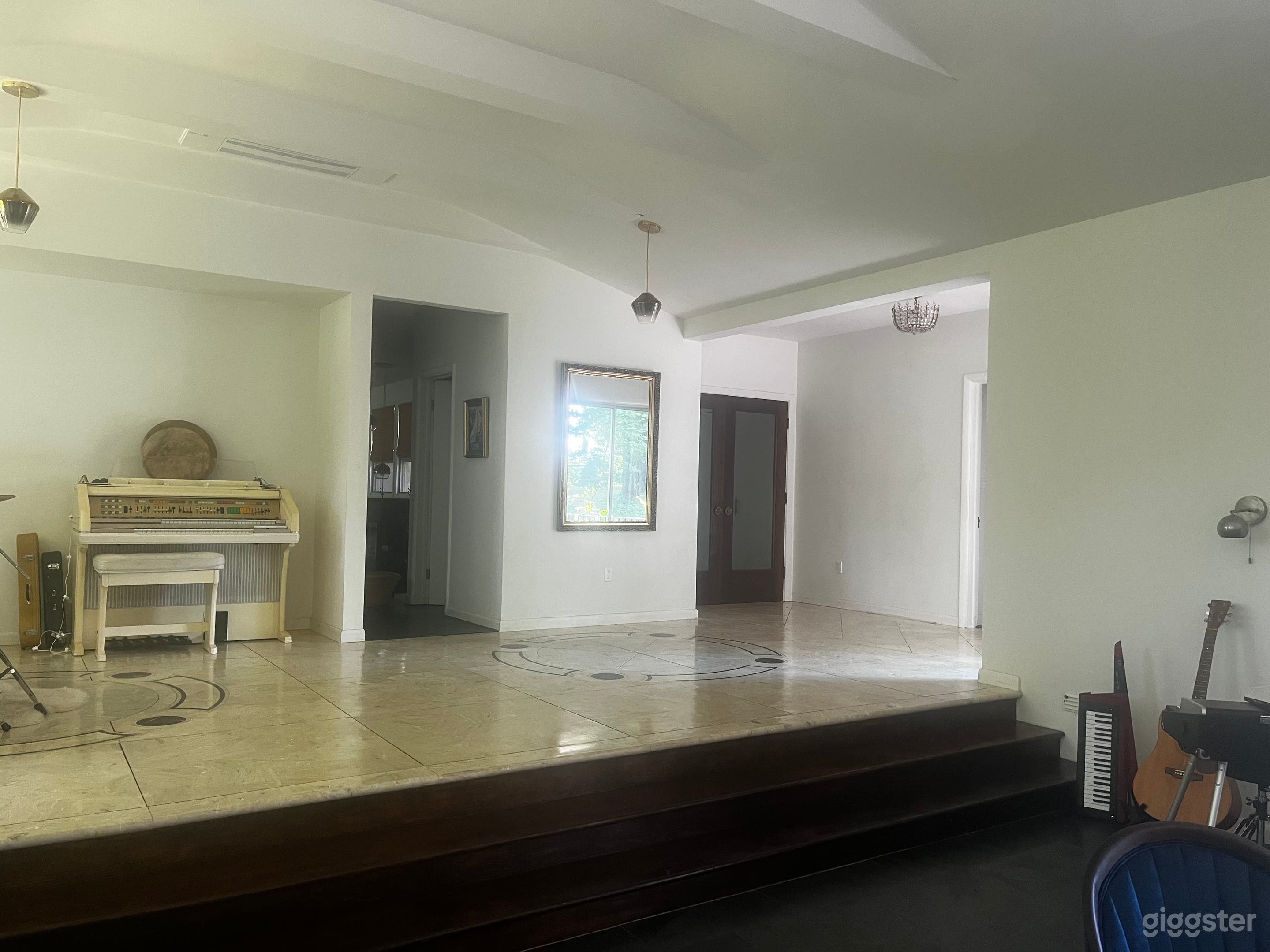 Mid-century haven  Photo 4