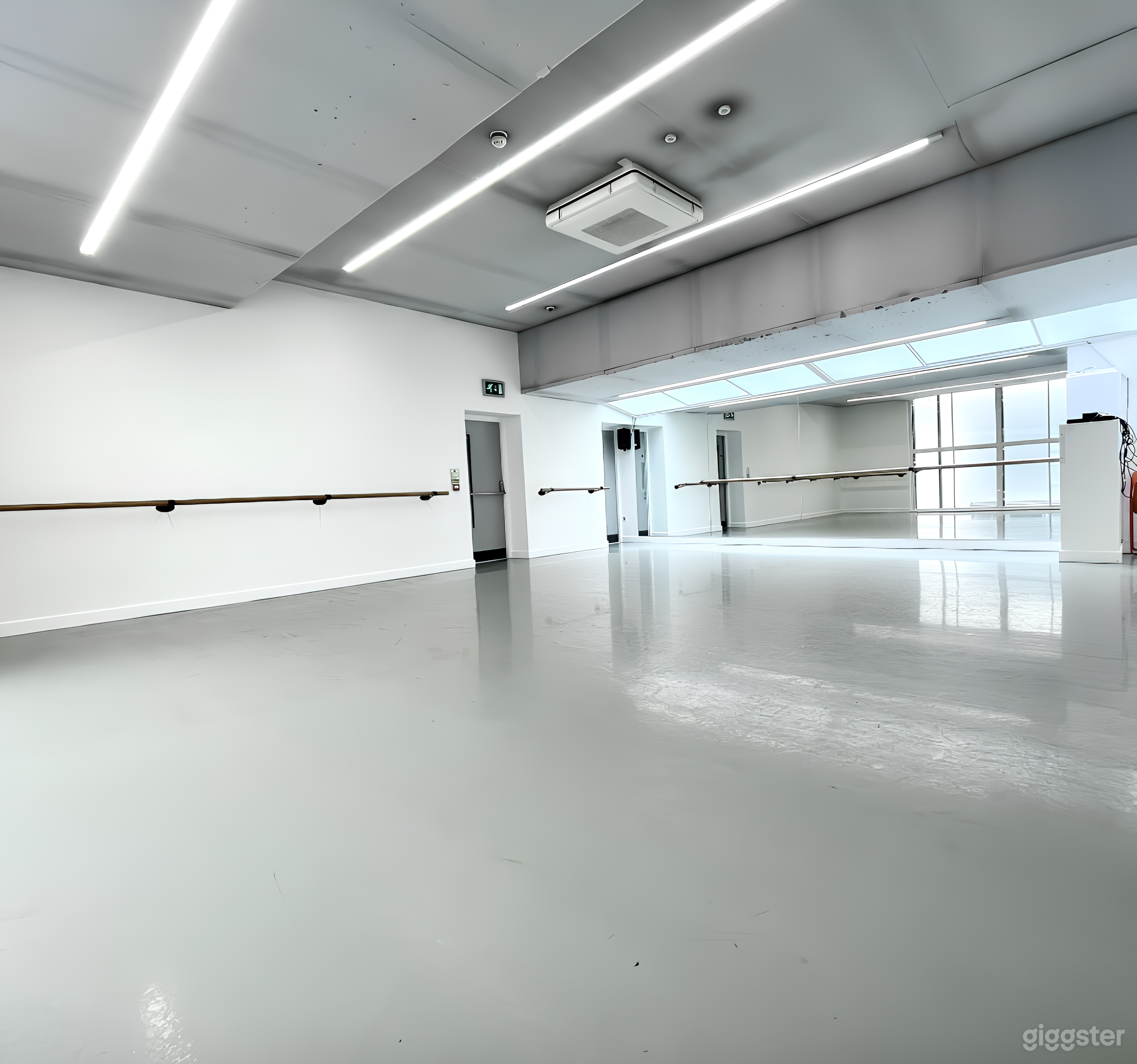 Studios in Goswell London Photo 3