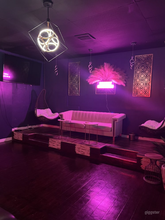 Hidden Content Room Photo 1