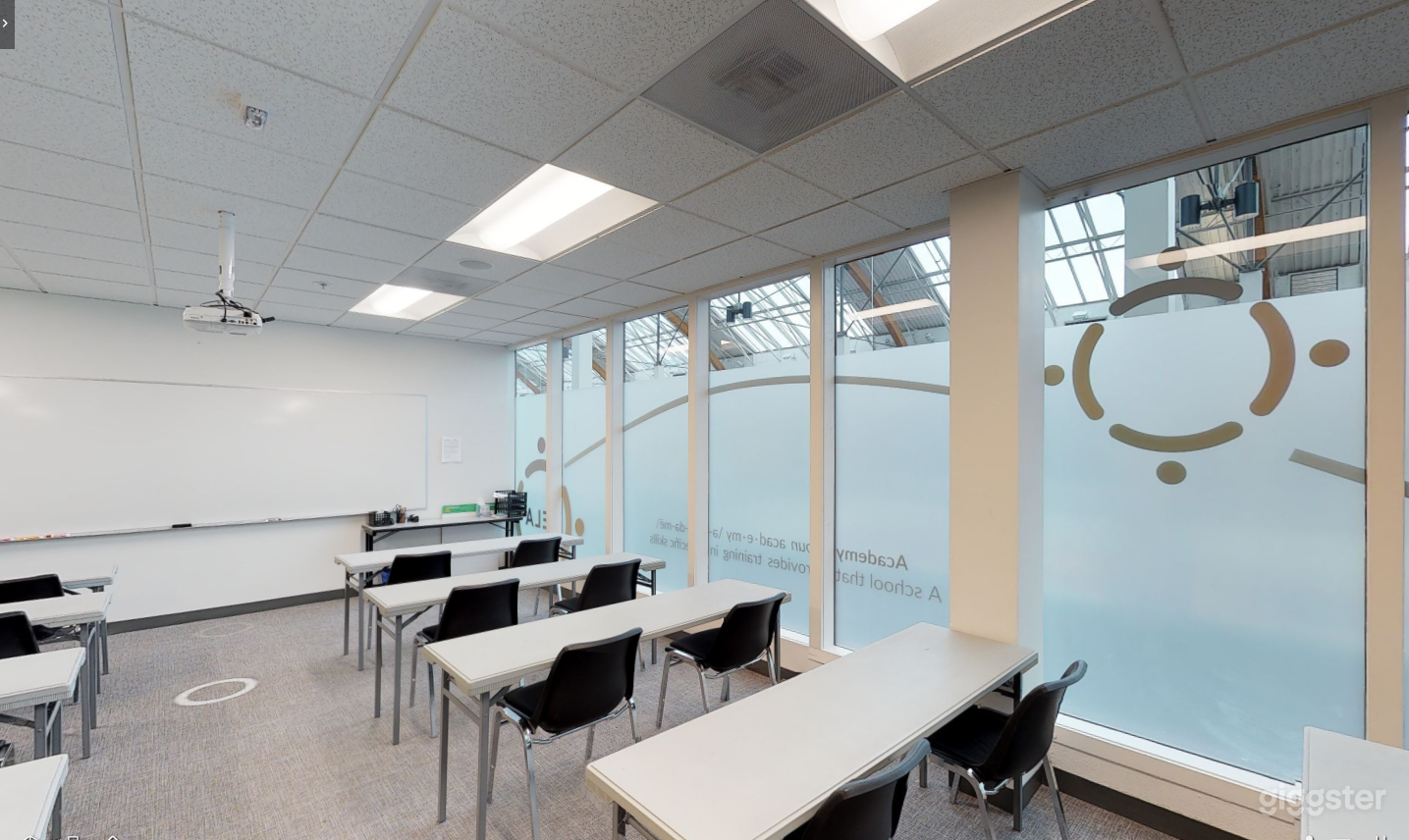 Exciting Classroom in Portland Photo 4