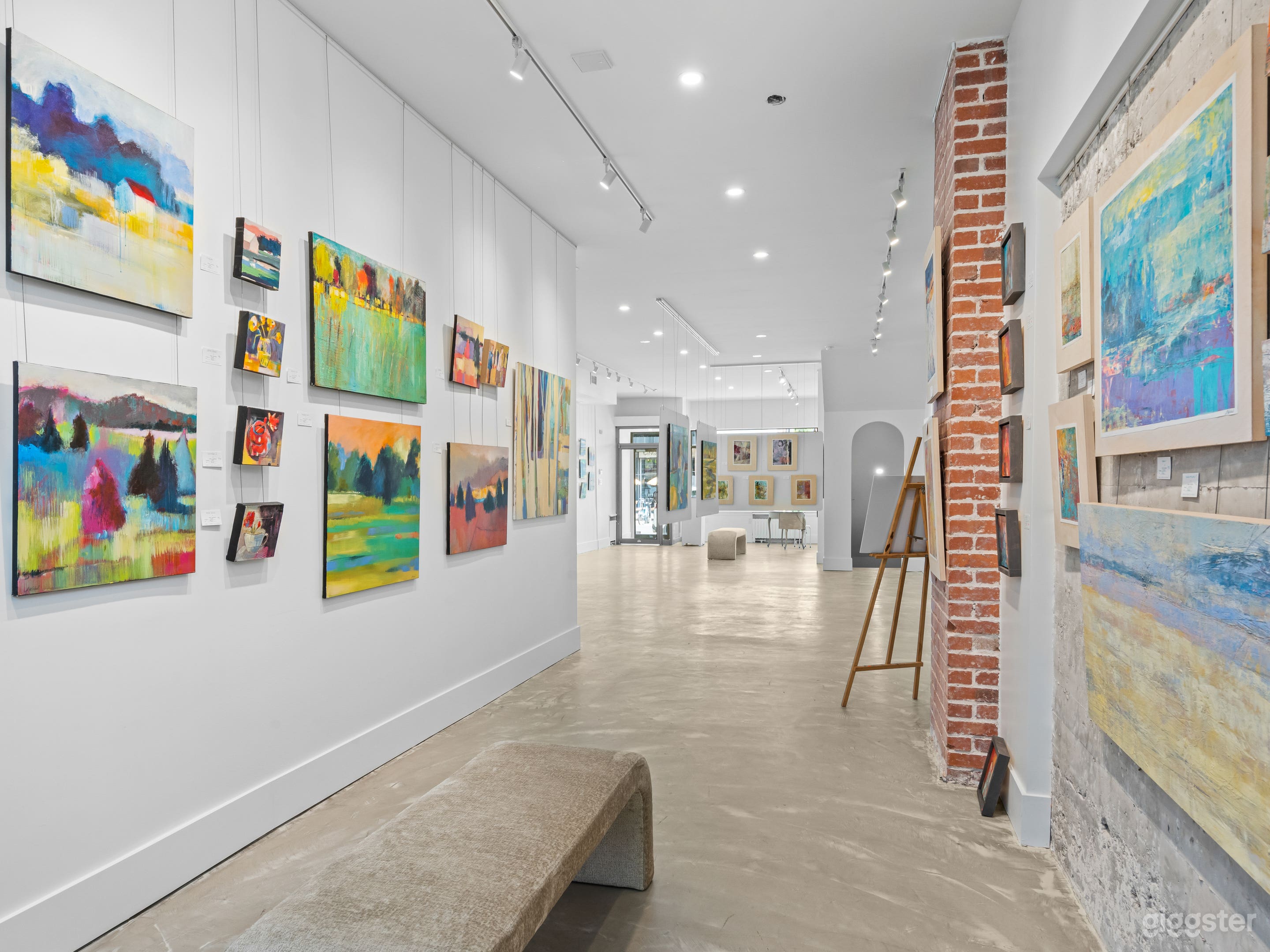 Art Gallery for your private event Photo 4