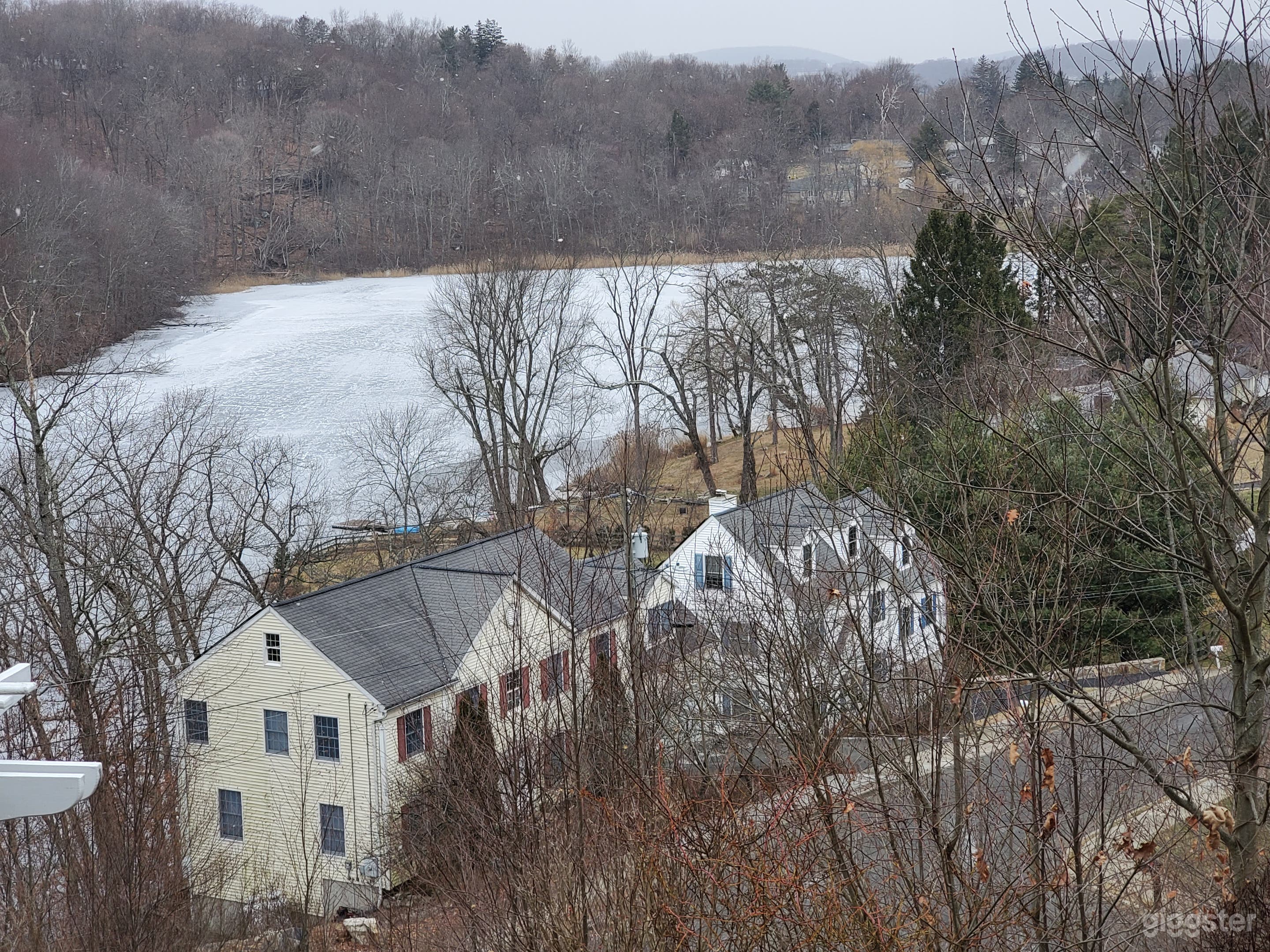 Luxury French Colonial Home Picturesque Lake Views Photo 4