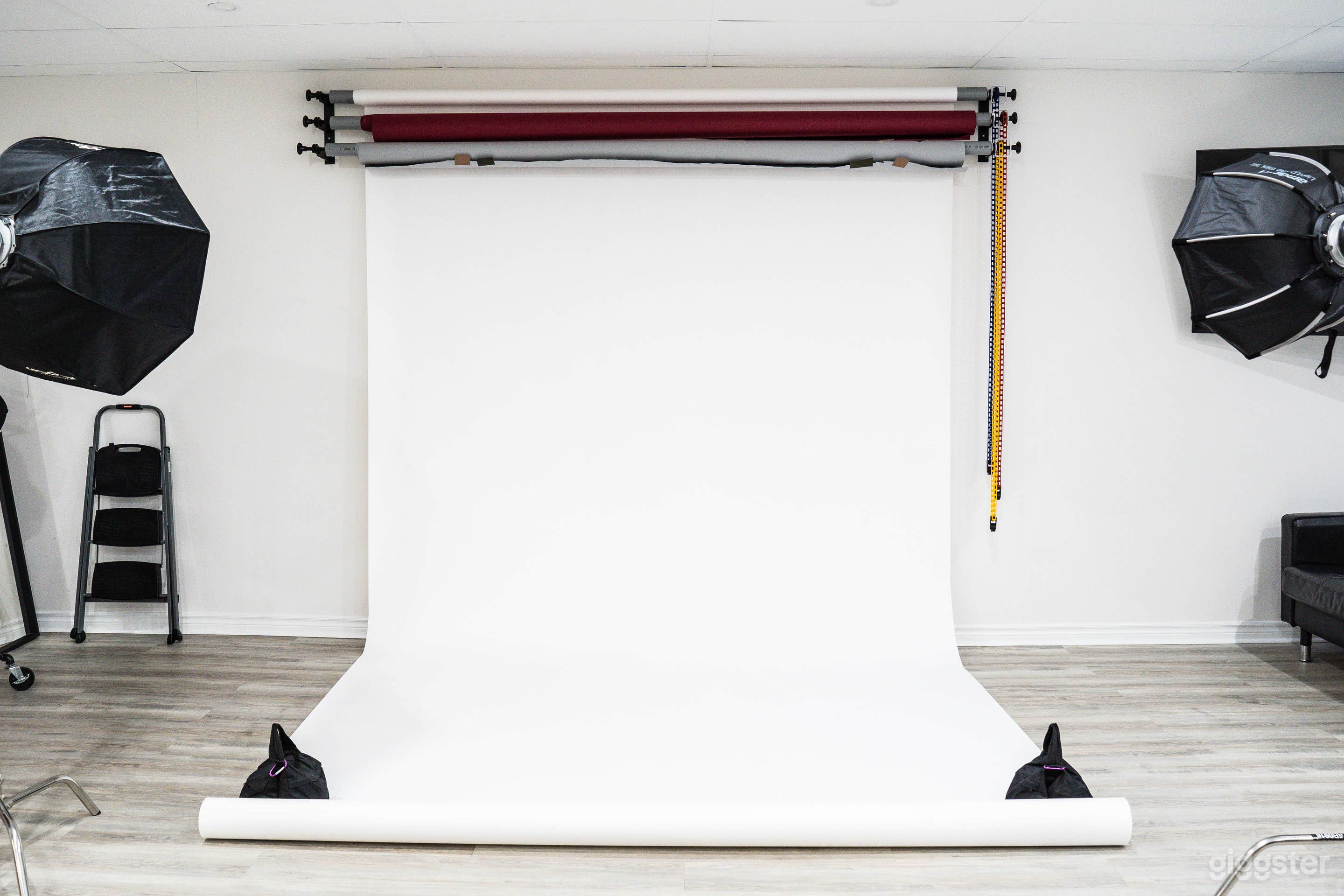 Open Concept Photo Studio Photo 3