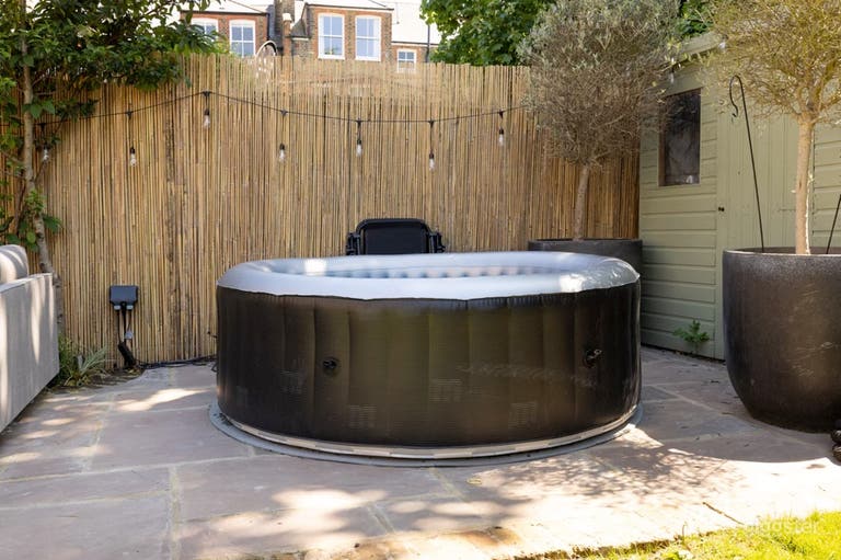  Heaver House with open plan kitchen kitchen 