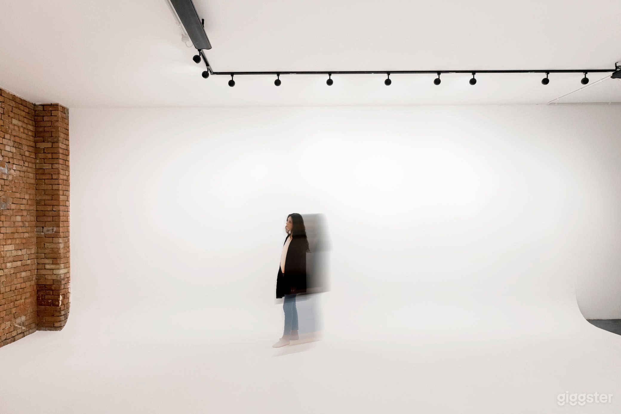 Fashion and Photo Studio East London Photo 1