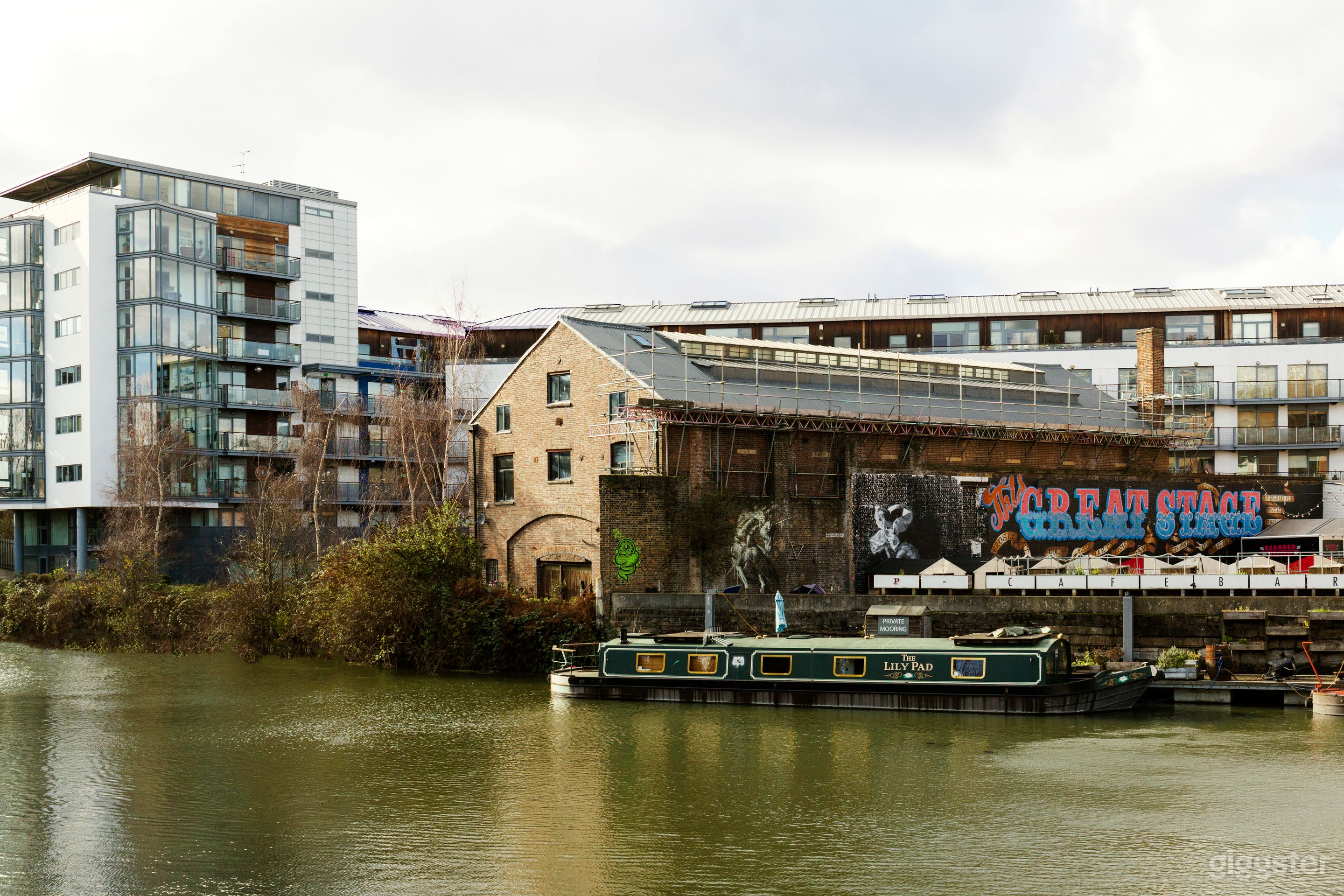 Fashion and Photo Studio East London Photo 3