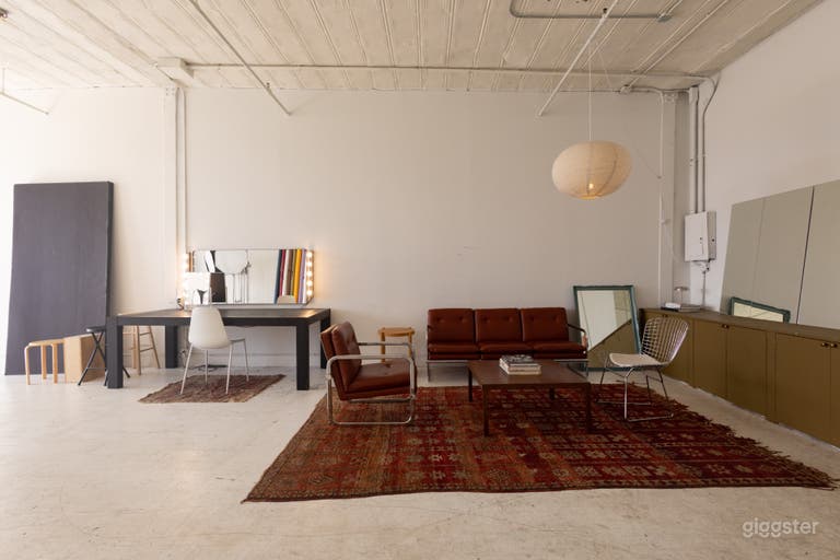  Creative Daylight Photo Studio in E. Williamsburg 