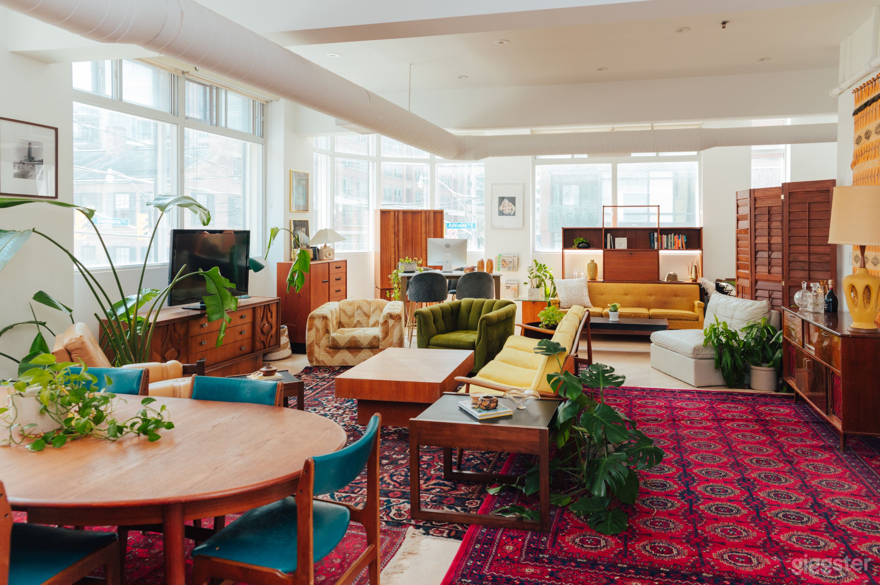 Fantastically LARGE Corner Loft with wrap-around windows facing both East &amp; South. 12' Ceilings.