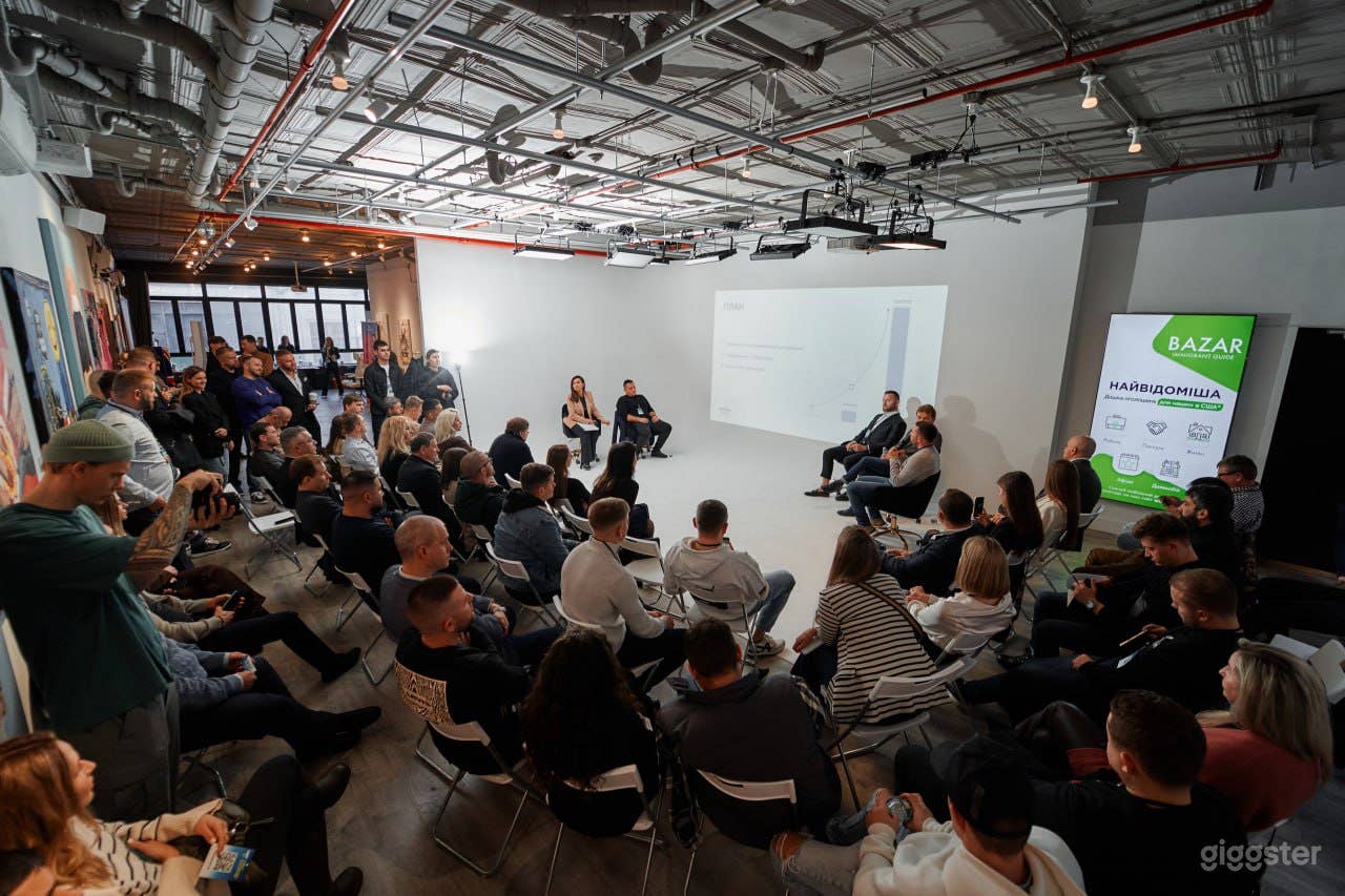 Modern Event Space/Art Gallery/Production Studio Photo 2