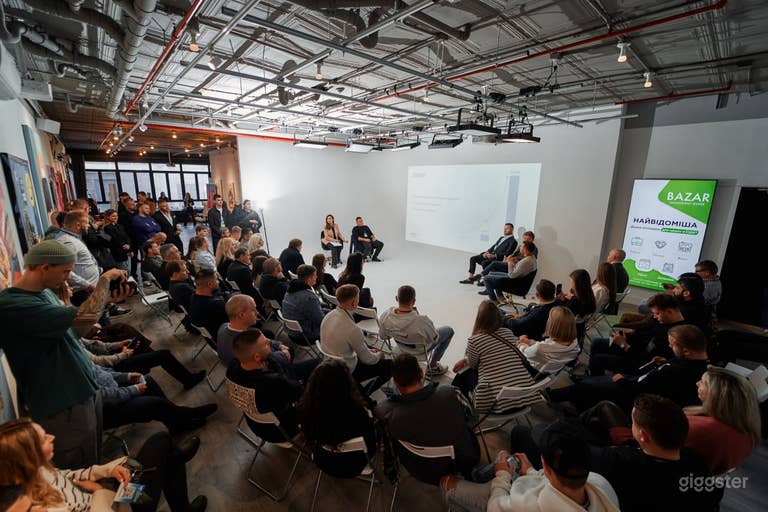  Modern Event Space/Art Gallery/Production Studio 