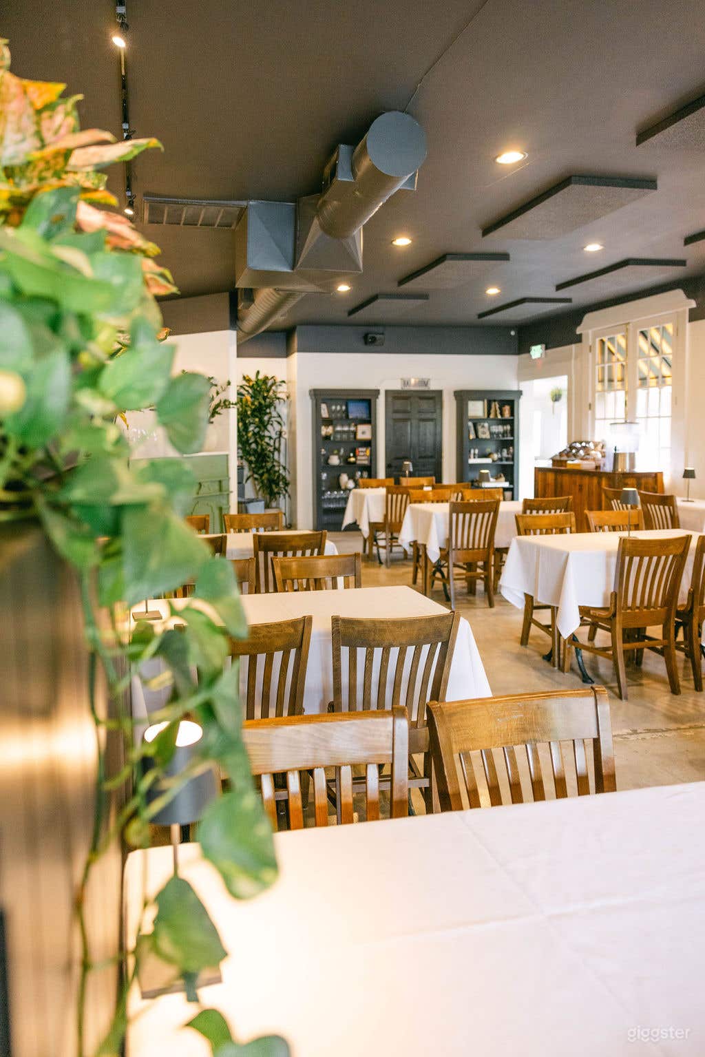 Neighborhood Gem Photo 2