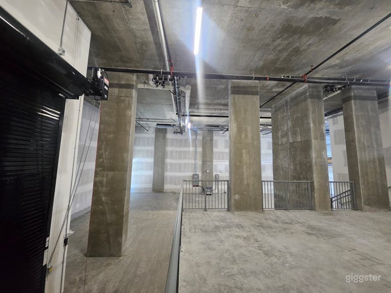  Industrial Warehouse with Loading Dock & Mezzanine 