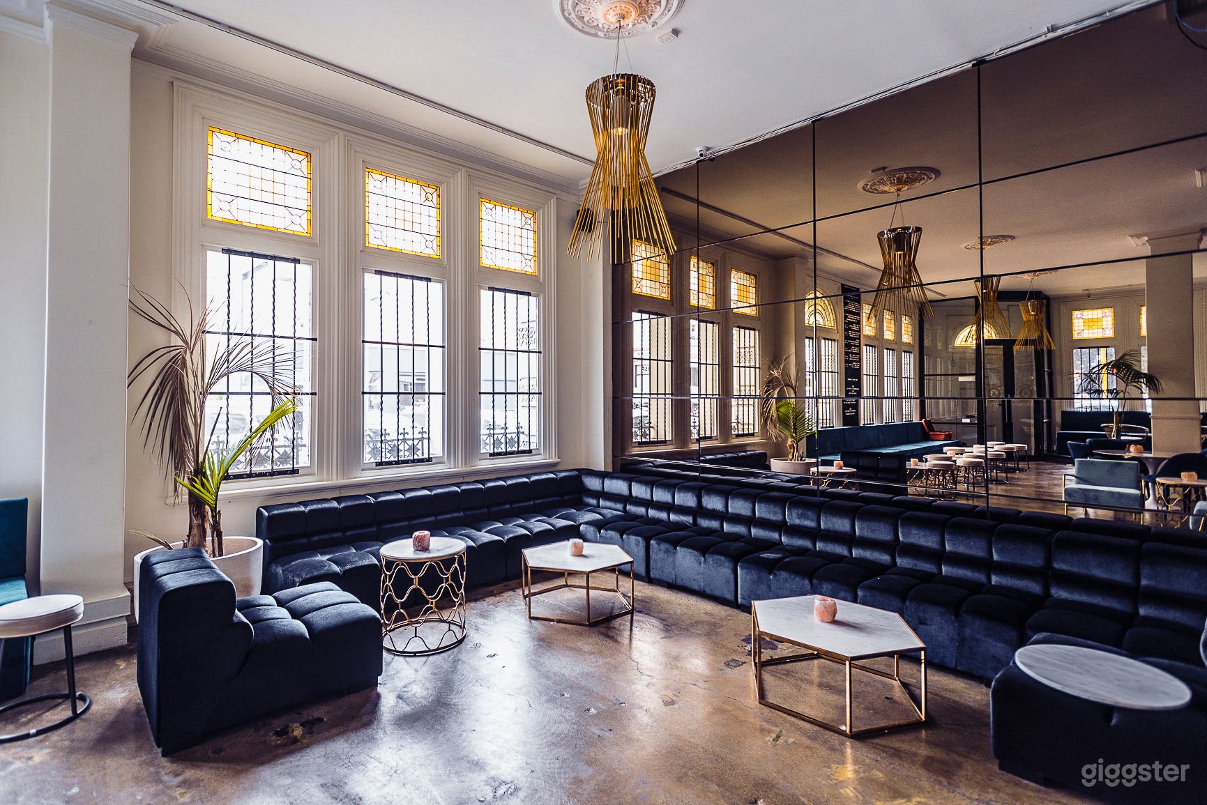 COCKTAIL &amp; WHISKY LOUNGE (buyout) Photo 3