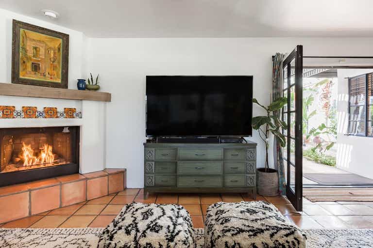  Classic Hacienda-Style Oasis in Palm Springs 