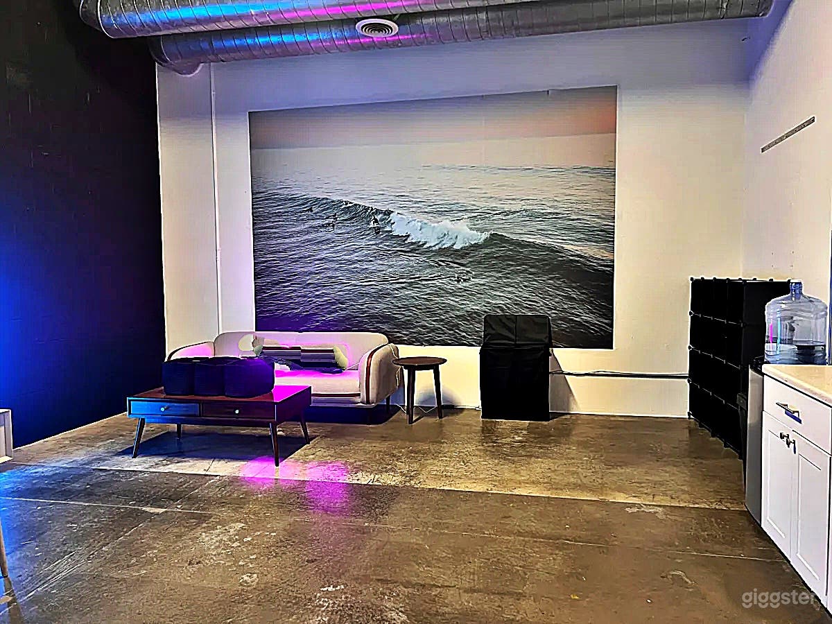 Vibrant Studio Space for Dance, Fitness and Events Photo 3