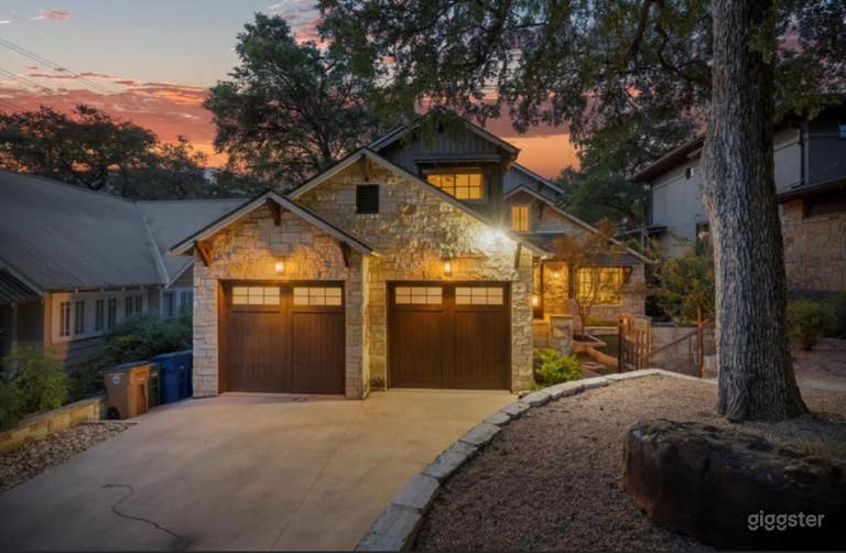  Legendary House With Pool In Austin 