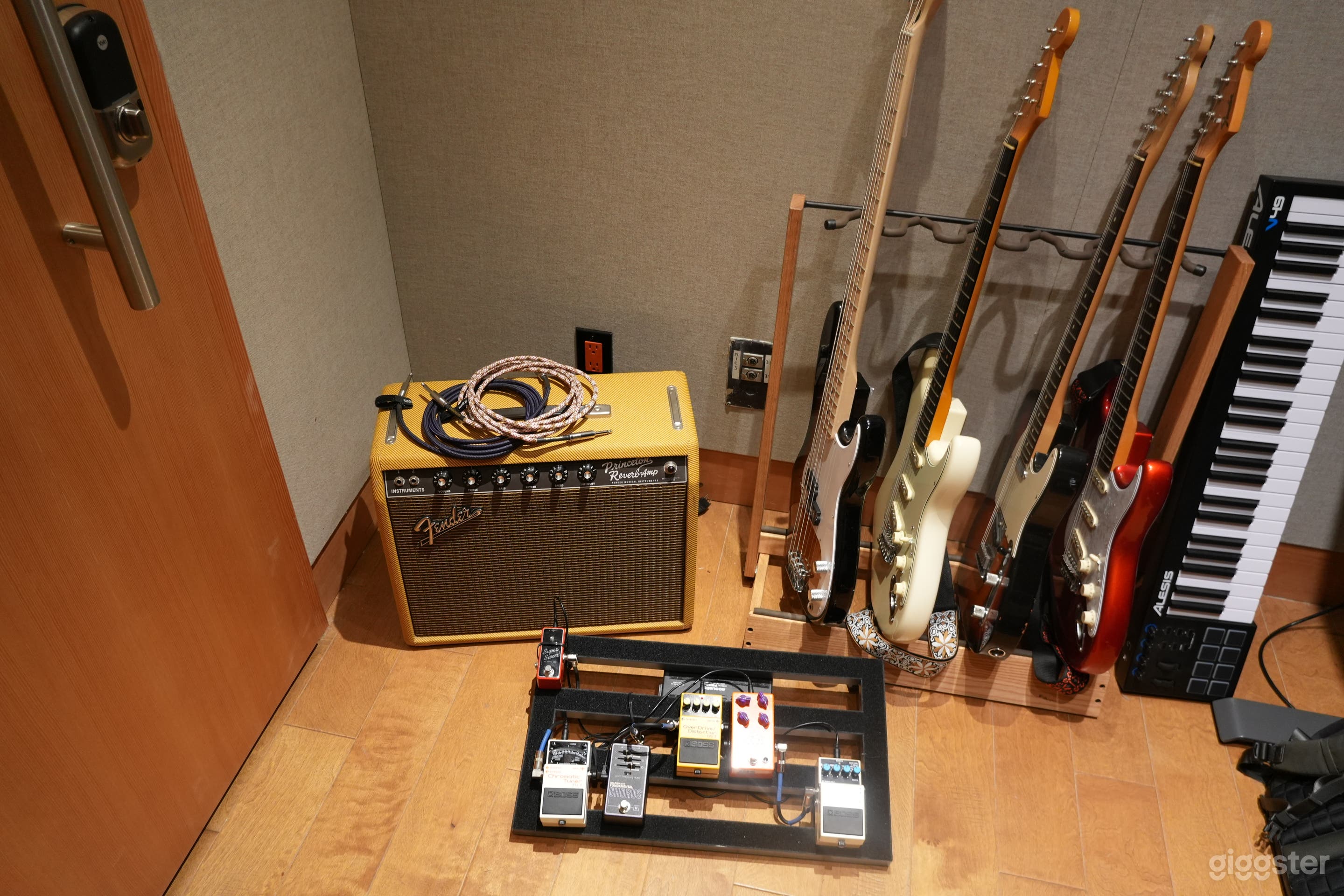 Professional Audio Recording &amp; Rehearsal Space Photo 2