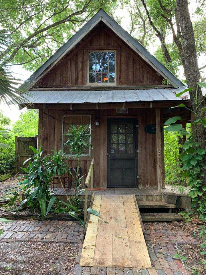 Spacious Outdoor Farm Photo 3