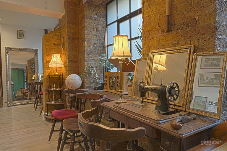  Vintage Warehouse Photo And Video Studio 