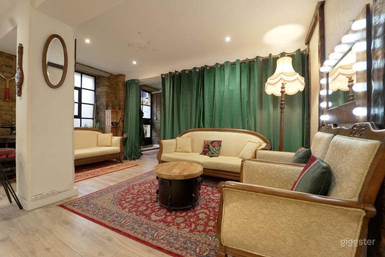  Vintage Warehouse Photo And Video Studio 