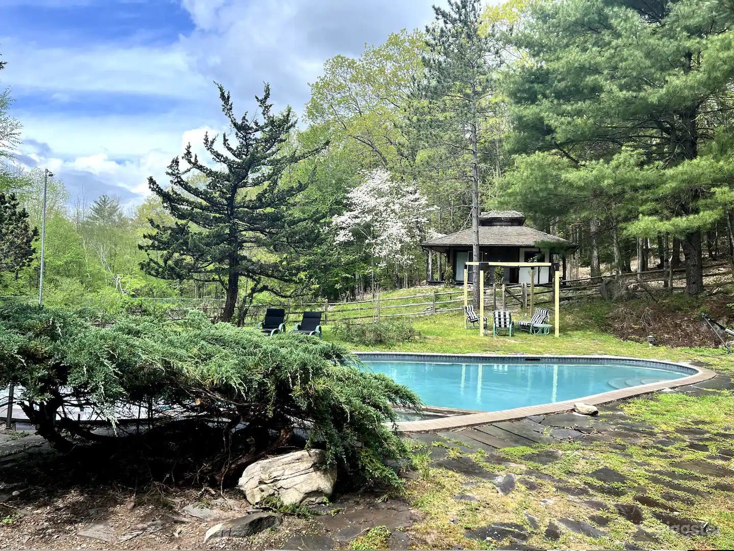 Incredible Saline Pool Photo 1