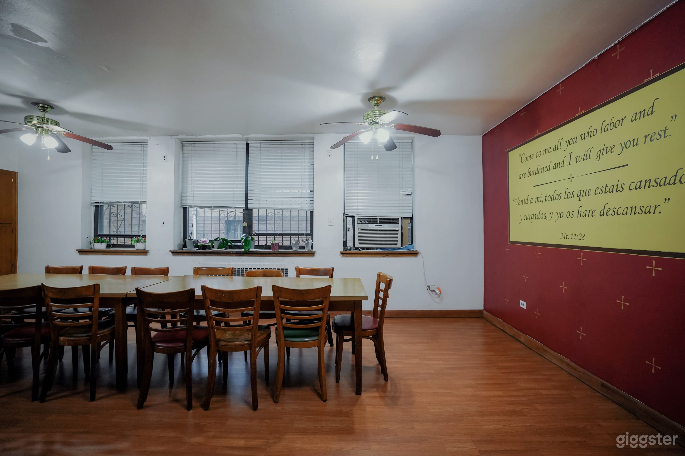 Retro Brooklyn School with Classrooms Photo 2