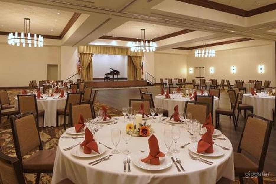 Ballroom Resort in Denton Photo 2