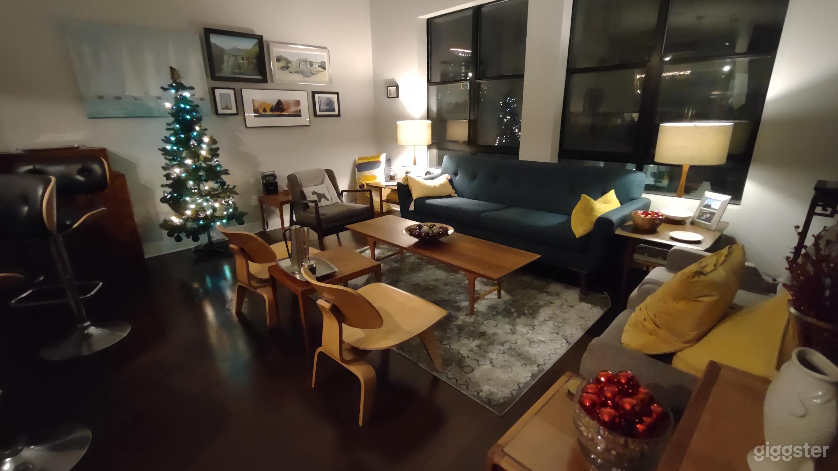 Large Loft on the Beach Photo 2