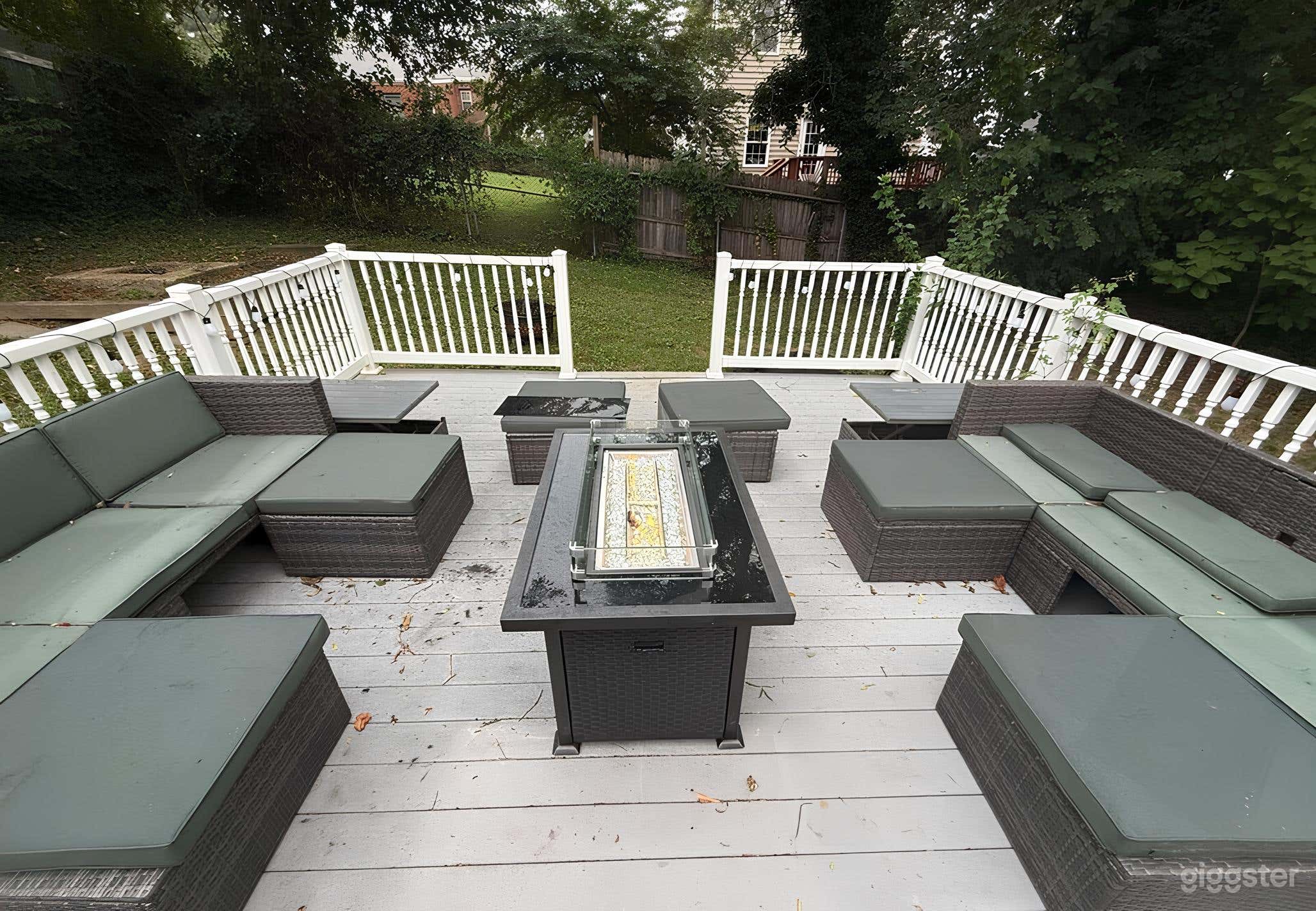 Large Backyard Event Space Photo 1