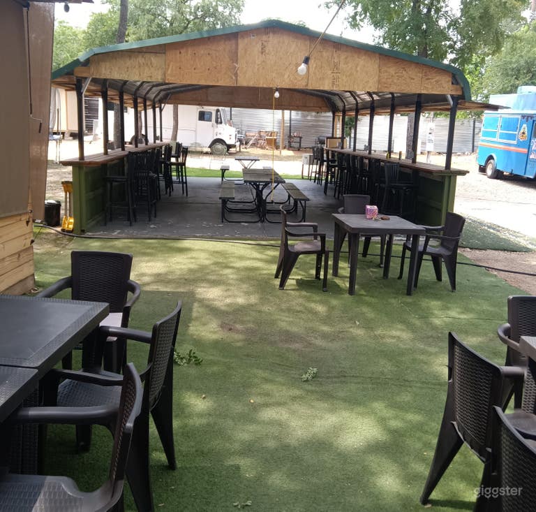  Rustic Outdoor Pergola Venue with Garden Vibes 