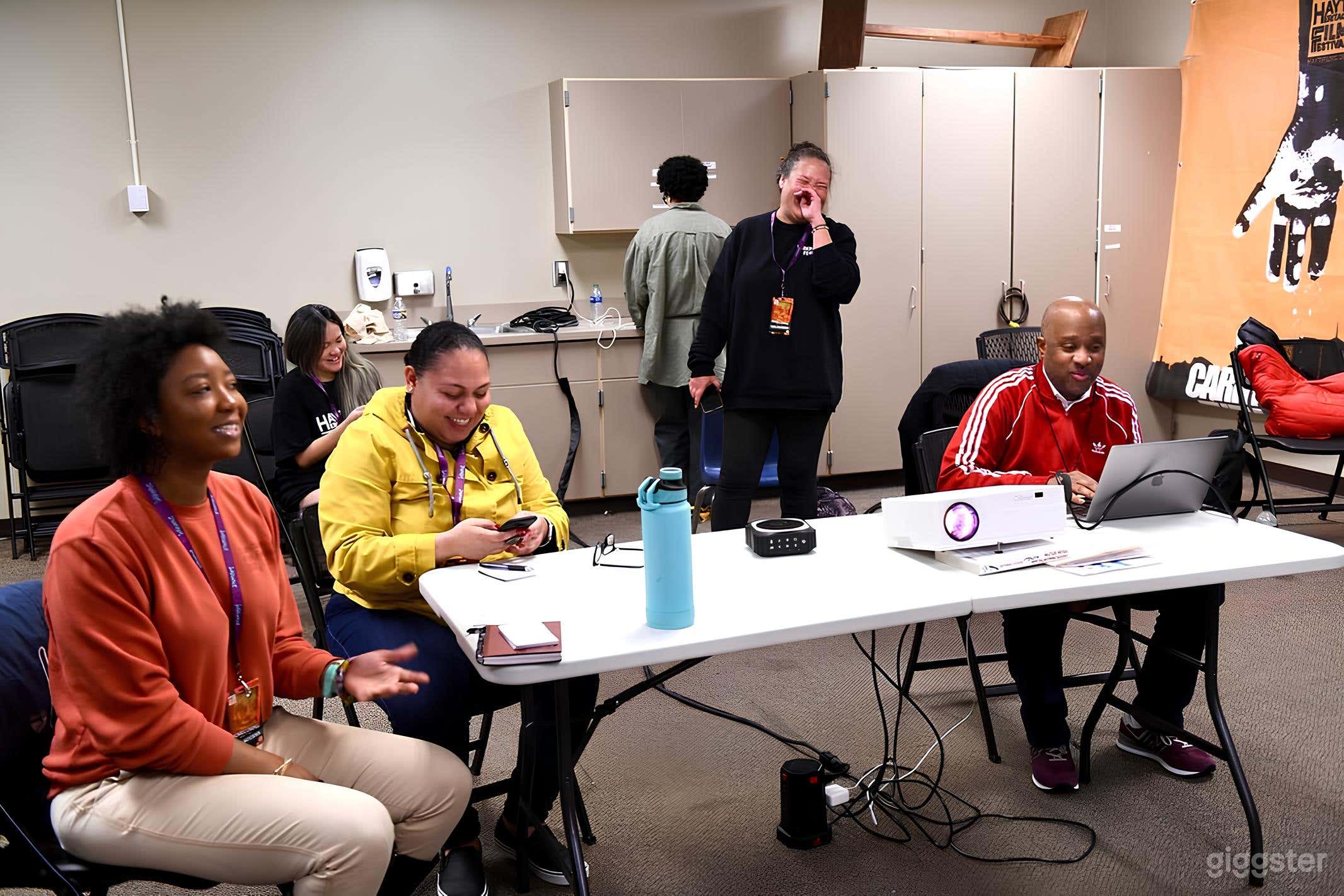 Classroom 2  Photo 2