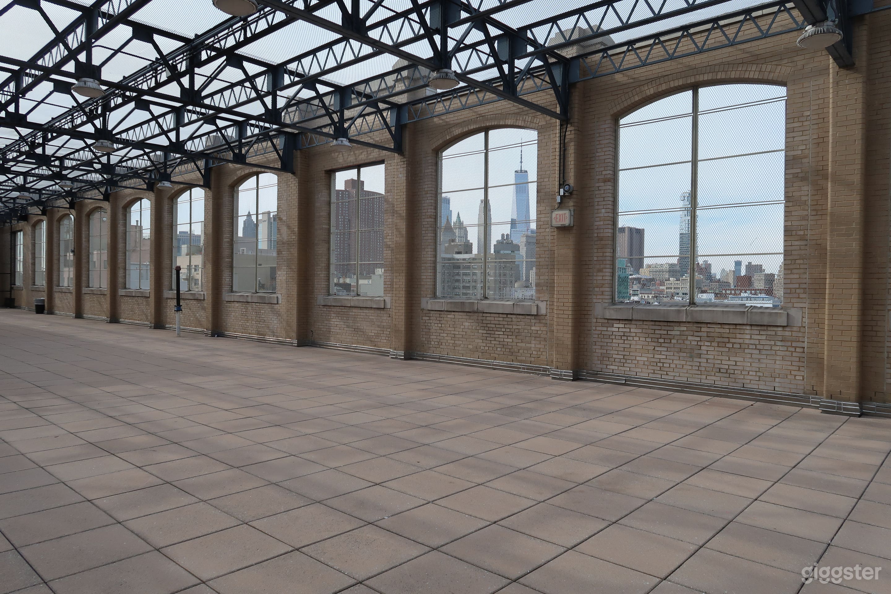 Design High School Photo 1